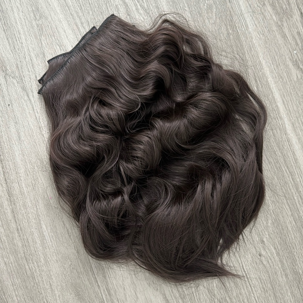 NWOT 4Pcs/Set 20Inch Synthetic Hair Clip In Long Wavy Thick Hairpieces